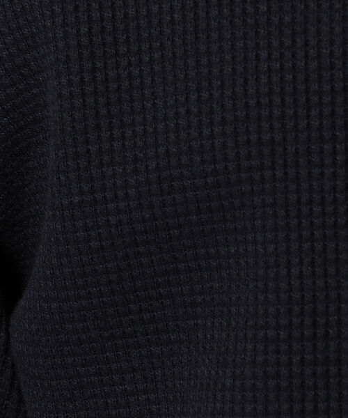 AVIREX(アヴィレックス)の「長袖 サーチャー ミニワッフル Tシャツ / LONGSLEEVE SEARCHER MINI WAFFLE T-SHIRT / アヴィレックス / AVIREX(Tシャツ/カットソー・メンズ・ブラック/オフホワイト/ネイビー/セージグリーン・XX-LARGE/X-LARGE/LARGE/MEDIUM)」の16枚目の写真