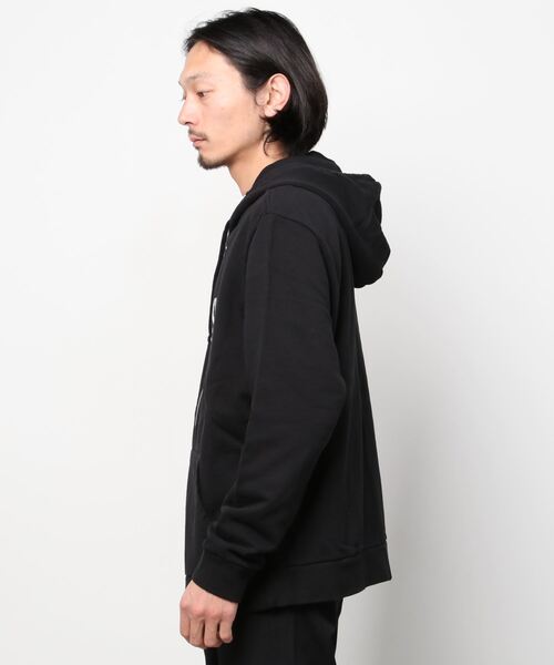 ALLSAINTS（オールセインツ）の「NICO ZIP HOODY | NICO ジップ フーディー（パーカー・メンズ・ブラック・S/M/L/XS）」の2枚目の写真