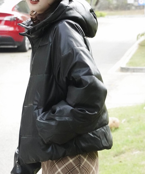 Mayree（メイリー）の「【Mayree】フェイクレザーオーバーダウンジャケット 2021AW（ダウンジャケット/コート・レディース・ブラック・FREE）」の5枚目の写真