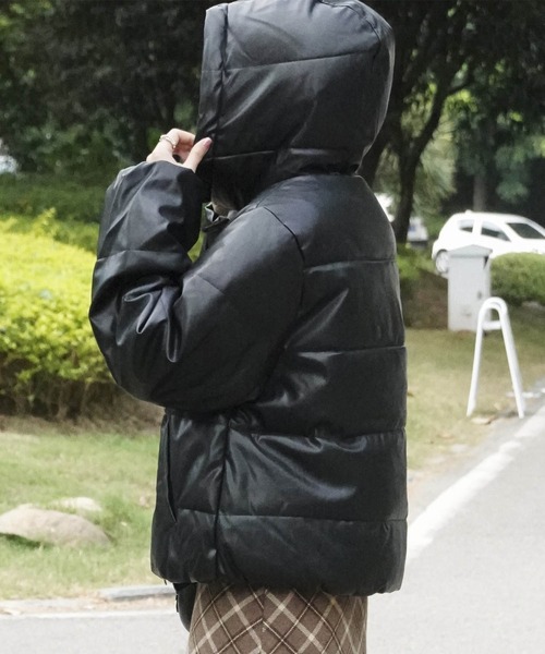 Mayree（メイリー）の「【Mayree】フェイクレザーオーバーダウンジャケット 2021AW（ダウンジャケット/コート・レディース・ブラック・FREE）」の7枚目の写真