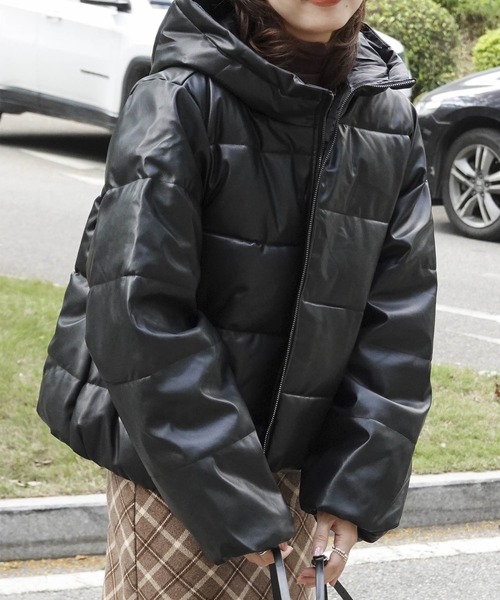 Mayree（メイリー）の「【Mayree】フェイクレザーオーバーダウンジャケット 2021AW（ダウンジャケット/コート・レディース・ブラック・FREE）」の8枚目の写真