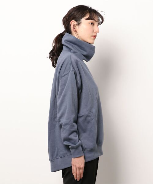 KOBE LETTUCE（コウベレタス）の「裏起毛タートルネックスウェットトップス[C5797]（スウェット・レディース・ブラック/ブルー/アイボリー/モカ・FREE）」の6枚目の写真