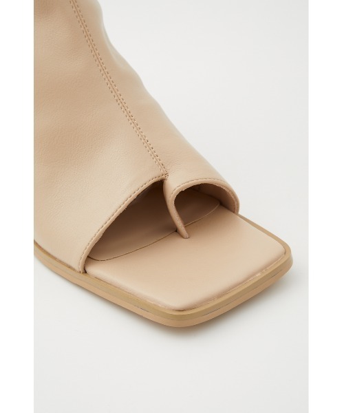 SLY（スライ）の「CUTTING BOOTIE SANDAL ブーツ サンダル（サンダル・レディース・ブラック/アイボリー・LARGE/SMALL/MEDIUM）」の7枚目の写真