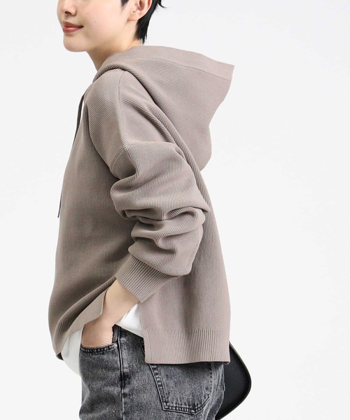 HONEYSUCKLE ROSE（ハニーサックルローズ）の「【HONEYSUCKLE ROSE】洗えて軽いニットパーカー（ニット/セーター・レディース・ベージュ/オフホワイト・M/L）」の15枚目の写真