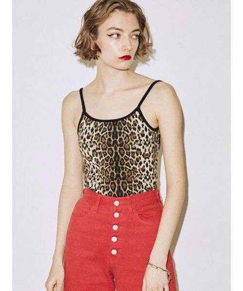 jouetie（ジュエティ）の「パイピングキャミブラトップ（キャミソール・レディース・ブラック/グリーン/ブルー/ベージュ・MEDIUM）」の3枚目の写真