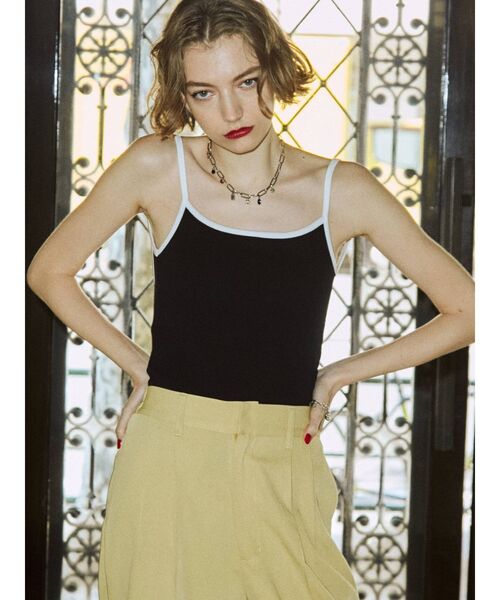 jouetie（ジュエティ）の「パイピングキャミブラトップ（キャミソール・レディース・ブラック/グリーン/ブルー/ベージュ・MEDIUM）」の6枚目の写真