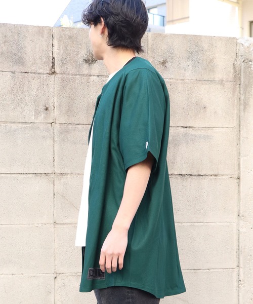 【完売品】NEWERA ニューエラ　ベースボールシャツ　無地　XLサイズ NEW ERA（ニューエラ）の「NEW ERA/ニューエラ BUTTON JERSEY