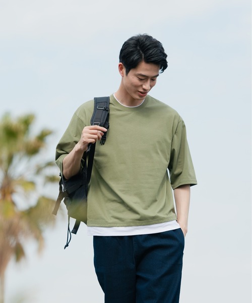 Blue Standard （ブルースタンダード）の「【BLUE STANDARD/ブルースタンダード】汗染みの目立ちにくいTシャツ ZEROSTAIN フェイクレイヤード　ビッグシルエットＴシャツ（Tシャツ/カットソー・メンズ・オリーブ/ベージュ/チャコールグレー/ブルー/ブラック/ネイビー/ホワイト・X-LARGE/MEDIUM/LARGE）」の19枚目の写真