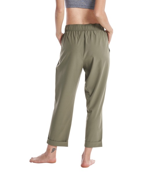 ROXY（ロキシー）の「EVERYWHERE PANTS/ロキシーストレッチクロップドパンツ（その他パンツ・レディース・ブラック/グリーン/ネイビー・SMALL/MEDIUM/LARGE）」の5枚目の写真