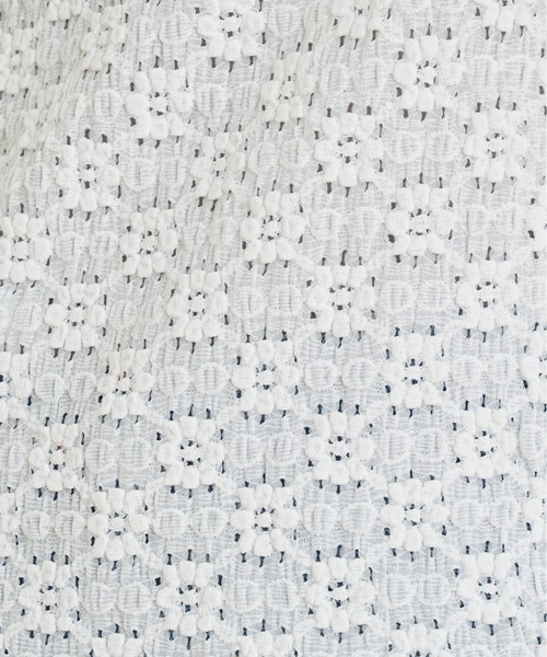 natural couture（ナチュラルクチュール）の「素材感で魅せる！ぽこぽこフラワーカットレーストップス（Tシャツ/カットソー・レディース・オフホワイト/ブラック/サックスブルー・FREE）」の14枚目の写真