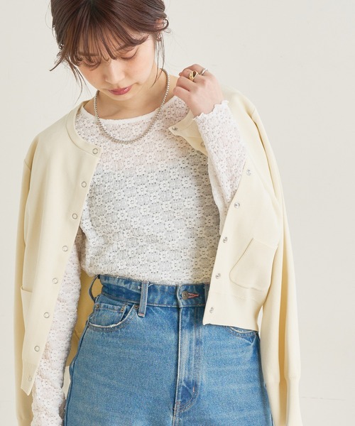 natural couture（ナチュラルクチュール）の「素材感で魅せる！ぽこぽこフラワーカットレーストップス（Tシャツ/カットソー・レディース・オフホワイト/ブラック/サックスブルー・FREE）」の17枚目の写真