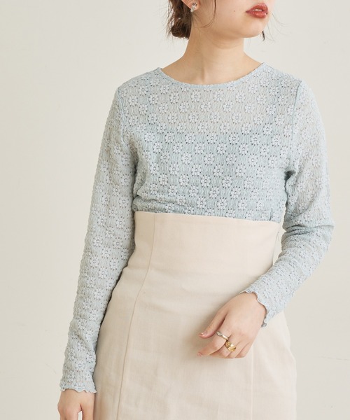 natural couture（ナチュラルクチュール）の「素材感で魅せる！ぽこぽこフラワーカットレーストップス（Tシャツ/カットソー・レディース・オフホワイト/ブラック/サックスブルー・FREE）」の12枚目の写真