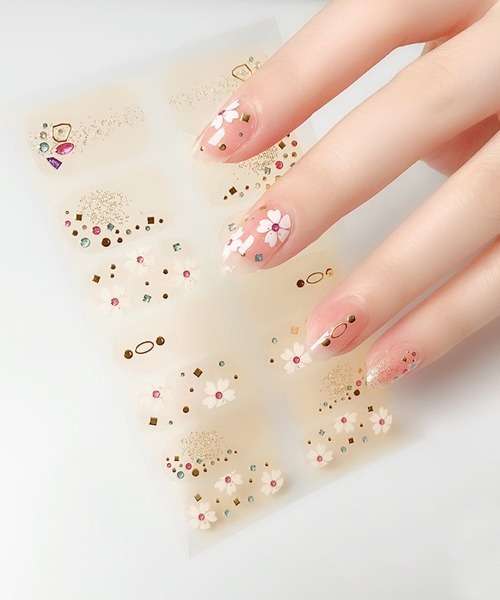 Doux Belle（ドゥーベル）の「貼るだけ 3Dネイルシール（ネイルシール/ネイルチップ・レディース・X/G/その他23/その他11/T/U/Y/O/I/R/その他19/その他31/S/その他6/L/Q/その他3/C/その他4/その他8/その他27/J/その他17/A/その他28/W/その他12/その他7/その他26/その他15/M/その他13/その他10/Z/その他18/その他25/E/その他9/V/その他22/その他24/P/その他5/B/D/その他21/H/その他20/その他30/その他16/F/その他29/その他1/K/その他2/N・FREE）」の17枚目の写真