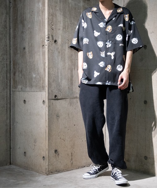 JOHN'S CLOSET(ジョンズクローゼット)の「【13】総柄オープンカラービッグシャツH/S(シャツ/ブラウス・メンズ・ブラック/ホワイト・MEDIUM/LARGE)」の10枚目の写真