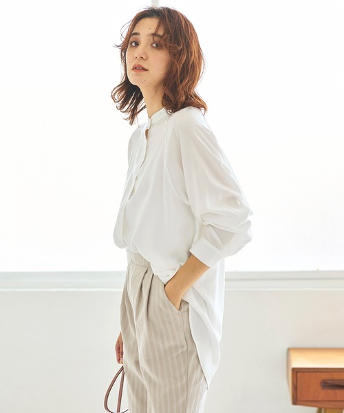 GeeRA(ジーラ)の「バックフリルブラウス(シャツ/ブラウス・レディース・オフホワイト/ライトグリーン・MEDIUM/LARGE)」の19枚目の写真