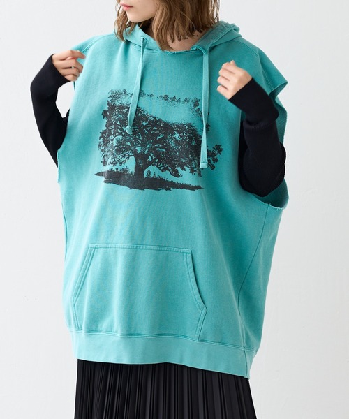 ESSAY(エッセイ)の「【ESSAY / エッセイ】PIGMENT NOSLEEVE HOODIE(ノースリーブフーディー)(Tシャツ/カットソー・メンズ・ブルー/グリーン・FREE)」の1枚目の写真