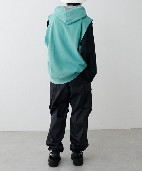 ESSAY(エッセイ)の「【ESSAY / エッセイ】PIGMENT NOSLEEVE HOODIE(ノースリーブフーディー)(Tシャツ/カットソー・メンズ・ブルー/グリーン・FREE)」の8枚目の写真