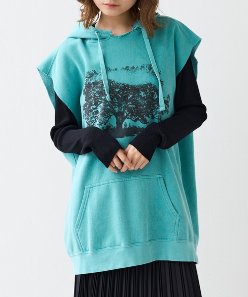 ESSAY(エッセイ)の「【ESSAY / エッセイ】PIGMENT NOSLEEVE HOODIE(ノースリーブフーディー)(Tシャツ/カットソー・メンズ・ブルー/グリーン・FREE)」の13枚目の写真