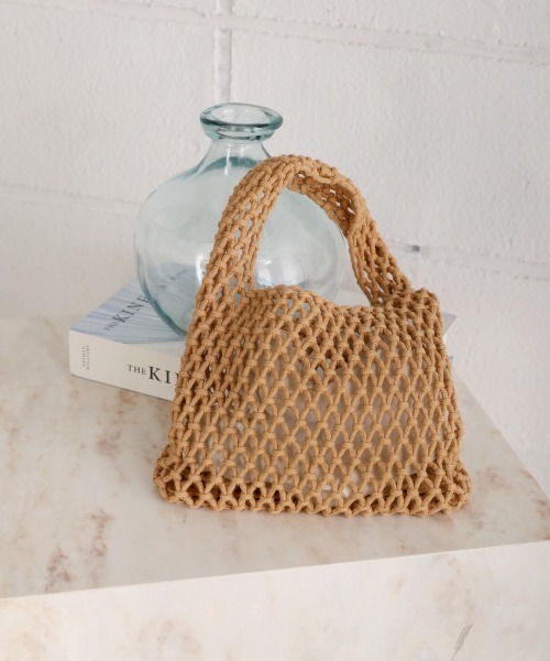 Bab（バブ）の「手編みミニハンドバッグ（ハンドバッグ・レディース・ブラック/ベージュ/イエロー/ブルー/グリーン・ONESIZE）」の3枚目の写真