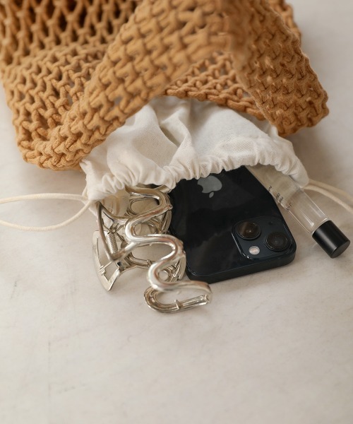 Bab（バブ）の「手編みミニハンドバッグ（ハンドバッグ・レディース・ブラック/ベージュ/イエロー/ブルー/グリーン・ONESIZE）」の9枚目の写真