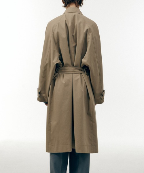 LOW CLASSIC（ロウ　クラシック）の「NEW ARMHOLE TRENCH COAT（トレンチコート・レディース・ベージュ・S/M）」の3枚目の写真