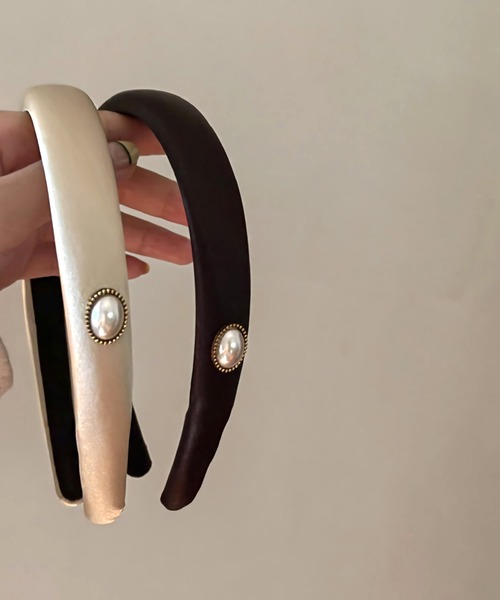 Dita Muaj.（ディータムアージュ）の「パールビジューストーンカチューシャ（カチューシャ・レディース・ブラック/ホワイト・FREE）」の6枚目の写真