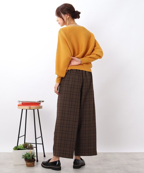 DRESKIP（ドレスキップ）の「◆【袖口のパールが上品見え】リブ編みドルマンスリーブ ニット（ニット/セーター・レディース・グリーン/ピンク系/イエロー/ライトベージュ/パープル系4/ブラック/チャコールグレー/ブルー・00）」の21枚目の写真