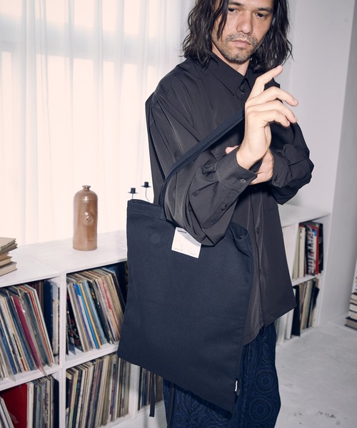 ADAM PATEK(アダムパテック)の「【ADAMPATEK 】basic canvas tote bag(AP2229010)トートバッグ(トートバッグ・レディース・ホワイト/ブラック・フリ-)」の9枚目の写真