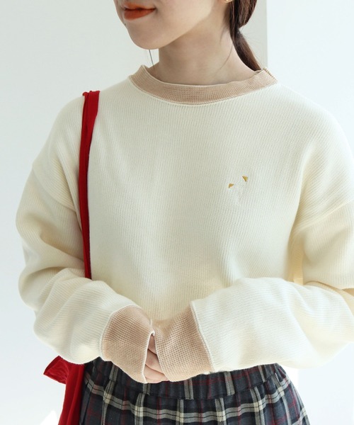 PAR ICI CHUNKY リブライン衿付き刺繍プルオーバー PAR ICI（パーリッシィ）の「CHUNKY リブライン衿付き刺繍プルオーバー