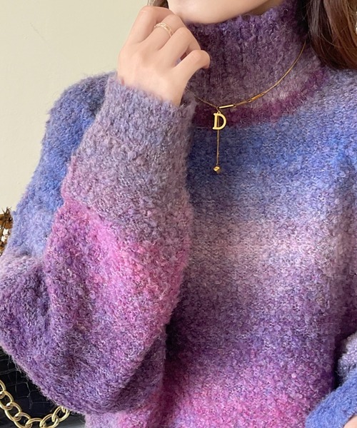 emi+（エミプラス）の「グラデーションカラー ハイネック ニットプルオーバー（ニット/セーター・レディース・パープル/ブラウン/グレー/ブルー・FREE）」の9枚目の写真