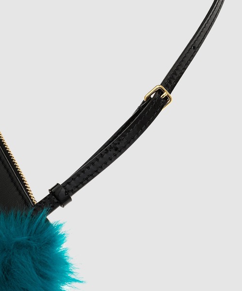 JW Anderson(ジェイダブリューアンダーソン)の「バッグ(ハンドバッグ・レディース・ブラック系その他・ONE SIZE)」の3枚目の写真