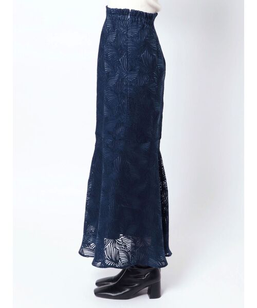 LAGUNAMOON(ラグナムーン)の「オパールリーフスカート(スカート・レディース・ネイビー/ボルドー・MEDIUM/SMALL)」の4枚目の写真