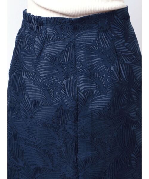 LAGUNAMOON(ラグナムーン)の「オパールリーフスカート(スカート・レディース・ネイビー/ボルドー・MEDIUM/SMALL)」の7枚目の写真