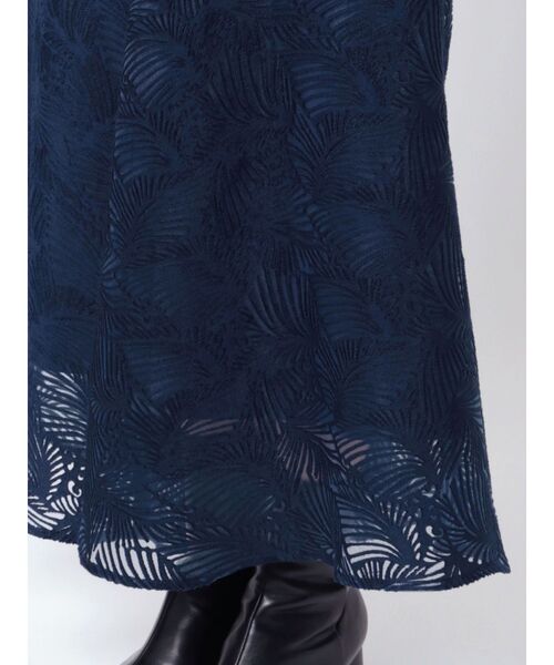 LAGUNAMOON(ラグナムーン)の「オパールリーフスカート(スカート・レディース・ネイビー/ボルドー・MEDIUM/SMALL)」の8枚目の写真