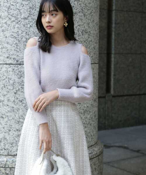 PROPORTION BODY DRESSING（プロポーションボディドレッシング）の「【美人百花11月号タイアップ 休井美郷さん着用商品】オープンショルダーニット / 1212270024（ニット/セーター・レディース・グレー/ブルー/ホワイト・FREE）」の9枚目の写真