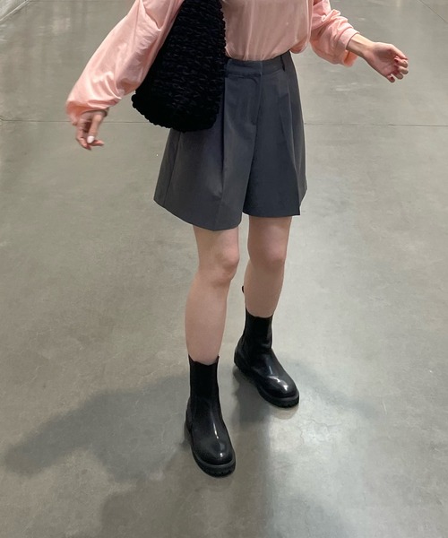 LE MORE（リモア）の「ハイウエストタックショートパンツ（その他パンツ・レディース・グレー/ブラック・FREE）」の10枚目の写真