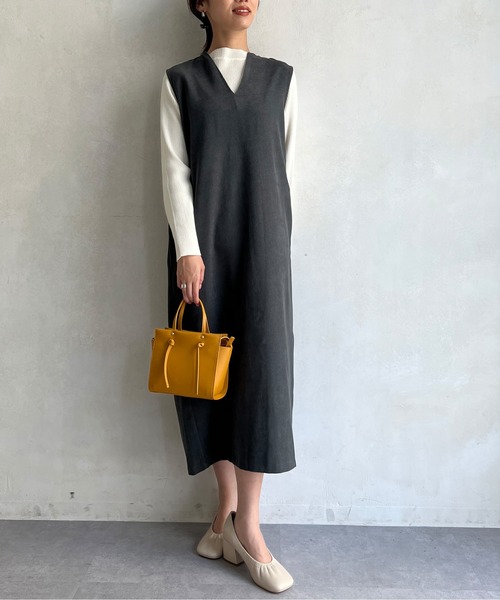 Chez toi（シェトワ）の「ニット×キーネックワンピース（ワンピース・レディース・チャコールグレー/ベージュ/ピンク・FREE）」の2枚目の写真