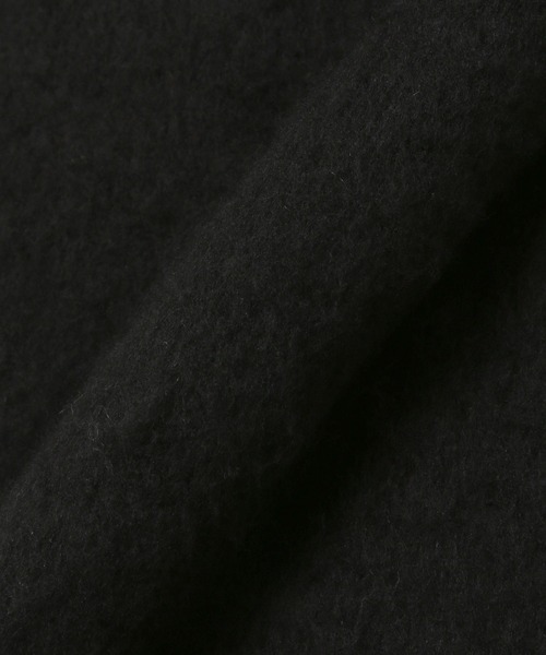 VIS(ビス)の「リサイクルポリふわふわ太フリンジマフラー(マフラー・レディース・ブラック/ライトグレー/キナリ/ブラウン系その他3/ピンク/イエロー・FREE)」の8枚目の写真