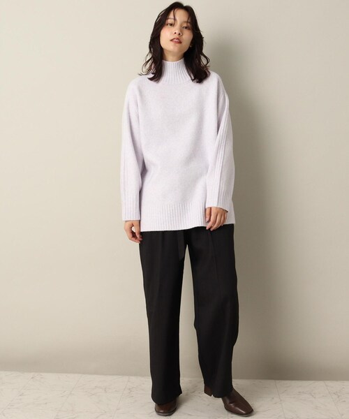 ITS'DEMO（イッツデモ）の「【程よい厚み/柔らかタッチ】サイドスリットプルオーバー（ニット/セーター・レディース・オフホワイト/ブルー/レッド系1/ライトパープル・00）」の21枚目の写真