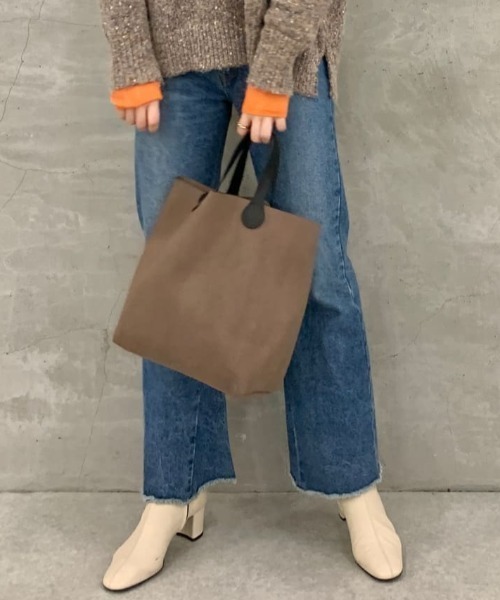 BEARDSLEY（ビアズリー）の「【Colorer./クロレ】びっくりな軽さスエードライクトートバッグ（ショルダーバッグ・レディース・モカ/ベージュ・FREE）」の16枚目の写真