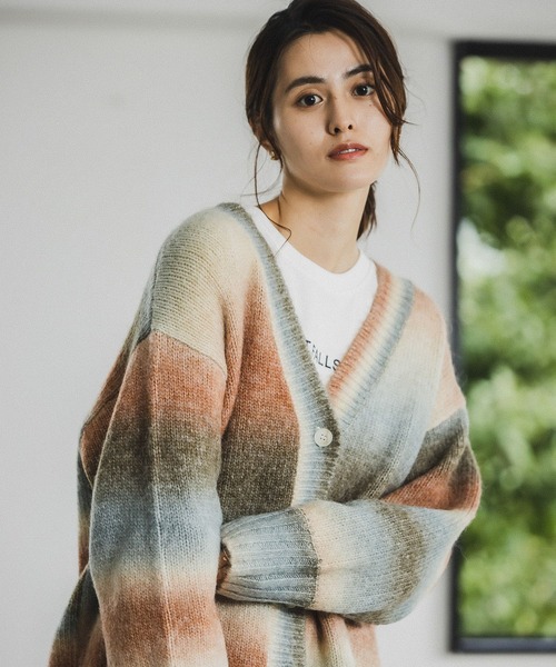 LEPSIM（レプシィム）の「3ゲージグラデーションニットカーデ　175288（カーディガン/ボレロ・レディース・パープル系/グリーン系/カーキ系・FREE）」の8枚目の写真