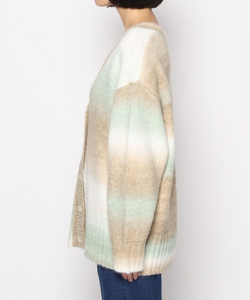 LEPSIM（レプシィム）の「3ゲージグラデーションニットカーデ　175288（カーディガン/ボレロ・レディース・パープル系/グリーン系/カーキ系・FREE）」の13枚目の写真