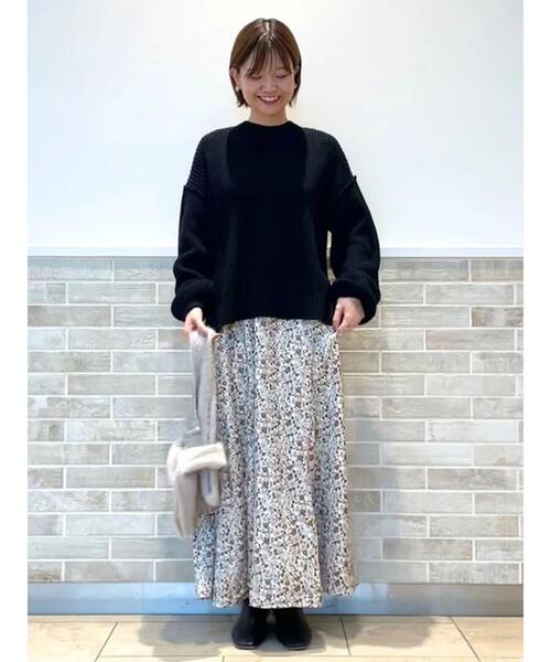 Lugnoncure（ルノンキュール）の「片畦ラウンドヘムニット（ニット/セーター・レディース・ブラック/グレー/ブルー・ﾌﾘ-）」の16枚目の写真