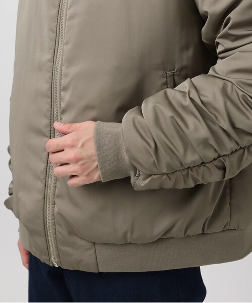 tk.TAKEO KIKUCHI（ティーケータケオキクチ）の「◆ギャザービッグMA-1（ミリタリージャケット・メンズ・ブラック/ベージュ・88/66）」の3枚目の写真