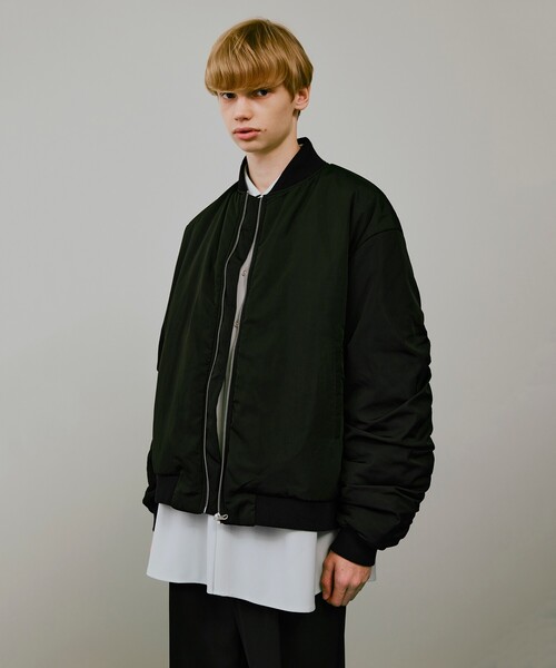 tk.TAKEO KIKUCHI（ティーケータケオキクチ）の「◆ギャザービッグMA-1（ミリタリージャケット・メンズ・ブラック/ベージュ・88/66）」の22枚目の写真