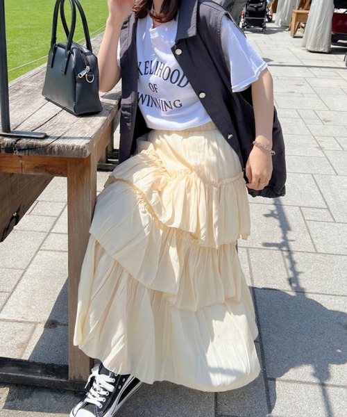 CLEA（クレア）の「Iラインギャザーティアードロングスカート（スカート・レディース・ホワイト/ブラック/ベージュ/アイボリー/グレイッシュベージュ/チャコールグレー/カーキ・FREE/L）」の18枚目の写真