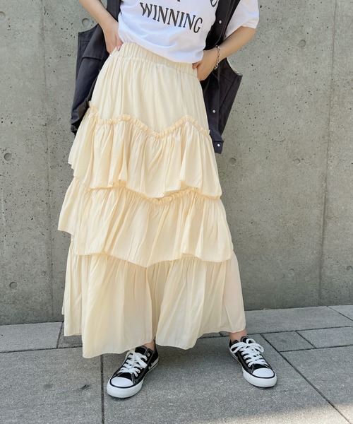 CLEA（クレア）の「Iラインギャザーティアードロングスカート（スカート・レディース・ホワイト/ブラック/ベージュ/アイボリー/グレイッシュベージュ/チャコールグレー/カーキ・FREE/L）」の14枚目の写真