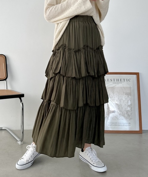 美品ELENDEEK ギャザーティアードスカートアイボリーロングスカート