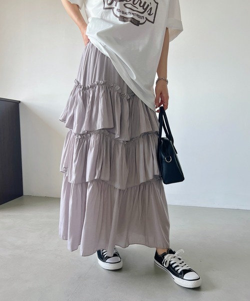 CLEA（クレア）の「Iラインギャザーティアードロングスカート（スカート・レディース・ホワイト/ブラック/ベージュ/アイボリー/グレイッシュベージュ/チャコールグレー/カーキ・FREE/L）」の10枚目の写真