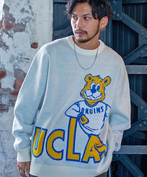 UCLA（ユーシーエルエー）の「『UCLA/ユーシーエルエー』ベアー柄オーバーサイズクルーネックニット（ニット/セーター・メンズ・グリーン/オフホワイト/ブルー/ネイビー・L/M）」の2枚目の写真